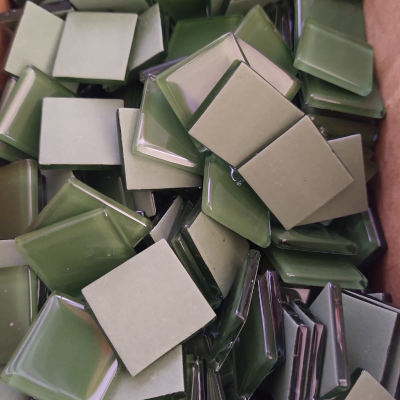 Acuarela teselas verde ingles (medida 2x2) paquete 30 unidades 